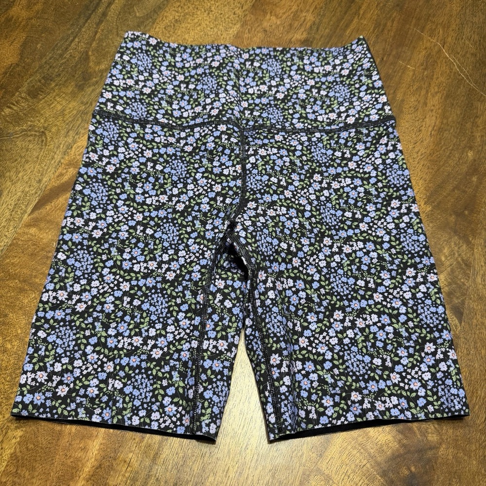 Knix Hi Touch Compression Essential Short Garden Daze Sz. Small NEW